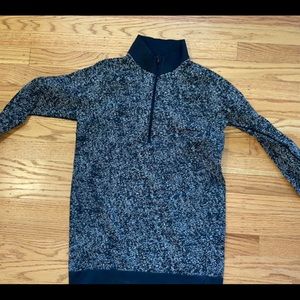 Grey Heathered Lululemon quarter zip running layer size 6
